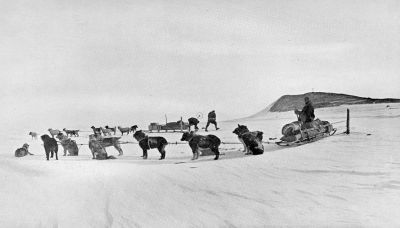 The Dog Party Leaves Hut Point⁠—November 1, 1912